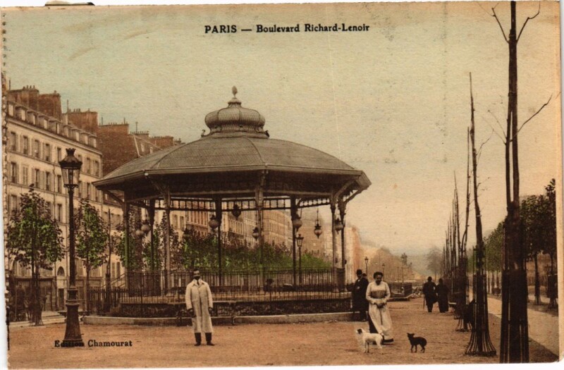 Carte postale ancienne Paris 11e Boulevard Richard-Lenoir à Paris 11e