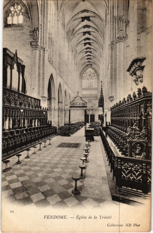 Carte postale ancienne Vendome Eglise de la Trinite France