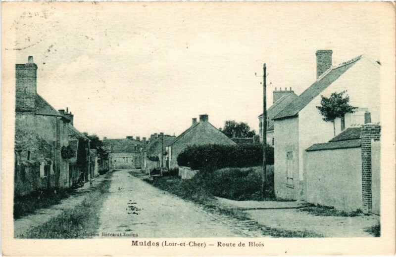 Carte postale ancienne Muides Route de Blois France à Blois