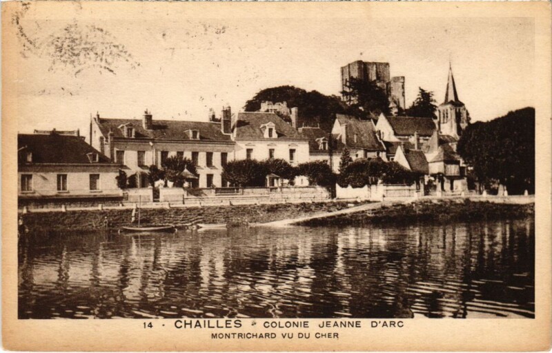 Carte postale ancienne Chailles Colonie Jeanne d'Arc France à Chailles