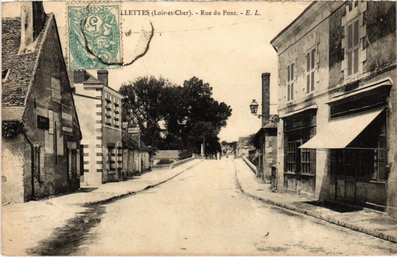 Carte postale ancienne Cellettes Rue du Pont France à Cellettes