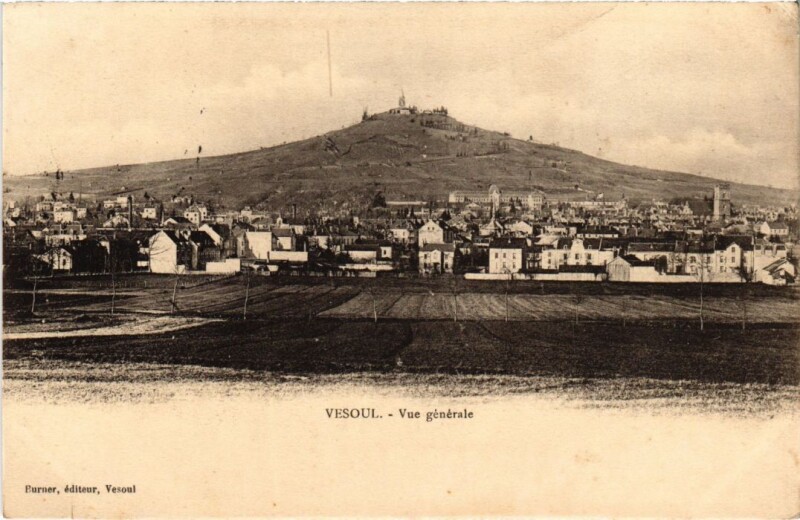 Carte postale ancienne Vesoul vue generale à Vesoul