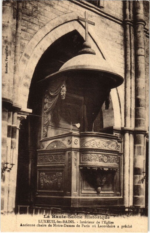 Carte postale ancienne Luxeuil-les-Bains Interieur de l'Eglise à Luxeuil-les-Bains