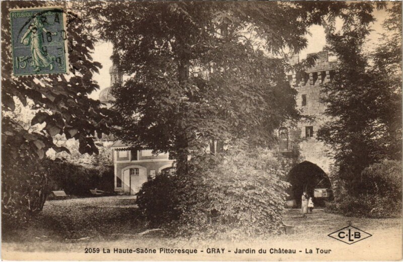 Carte postale ancienne Gray Jardin du Chateau La tour