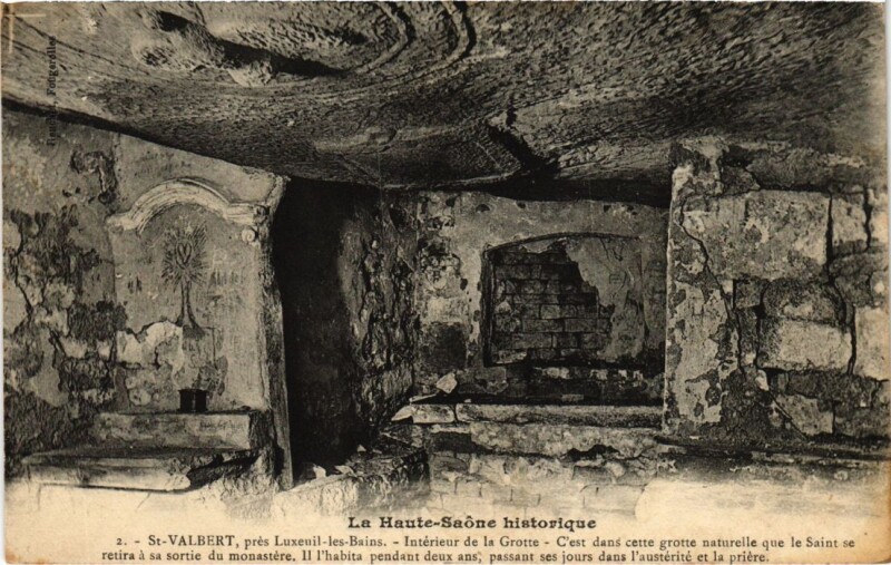 Carte postale ancienne Saint-Valbert Interieur de la Grotte