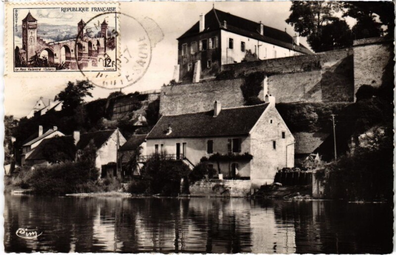 Carte postale ancienne Pesmes La Terrasse du Chateau à Pesmes