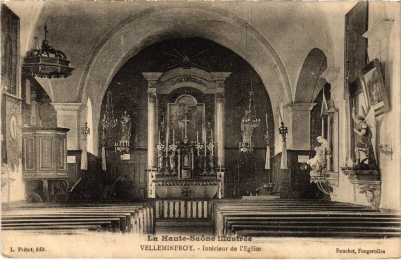 Carte postale ancienne Villeminfroy Interieur de l'Eglise