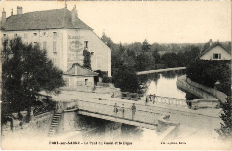 Carte postale ancienne Port-sur-Saone Le Pont du Canal et la digue