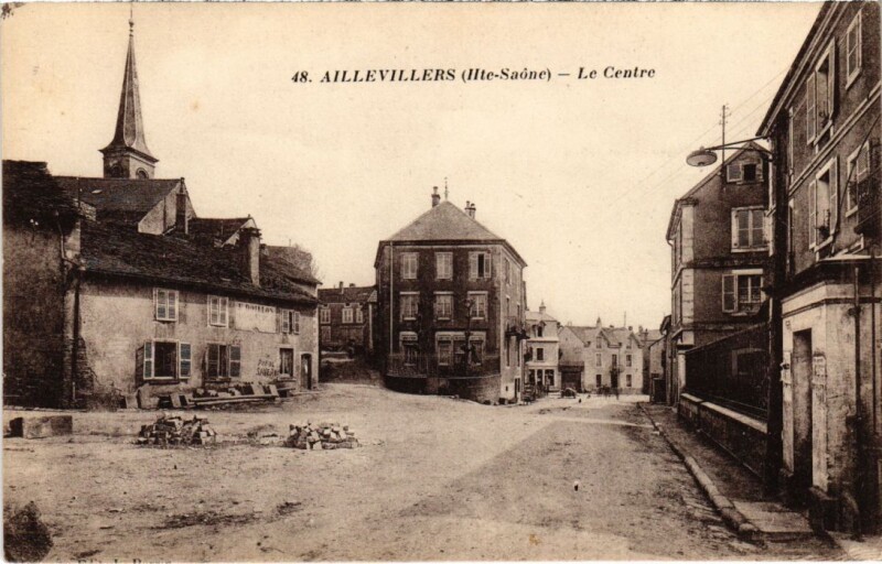 Carte postale ancienne Aillevillers Le Centre