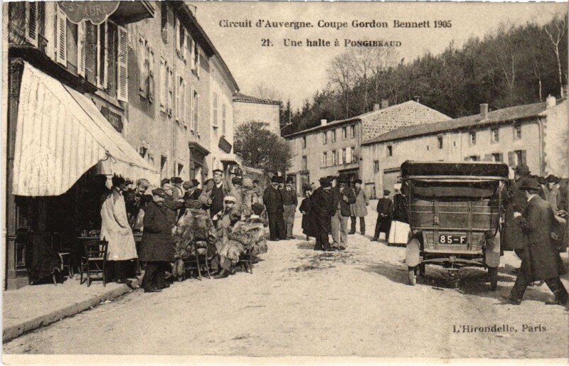 Carte postale ancienne Automobile Pongibeaud une halte