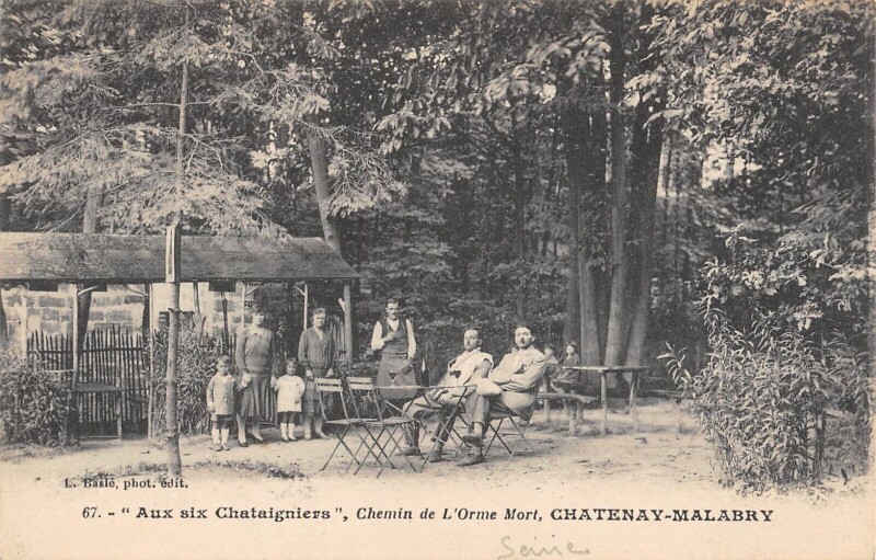Carte postale ancienne Chatenay Malabry - Aux Six Chataigniers - Chemin De L'Orme Mort