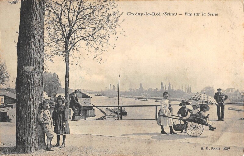 Carte postale ancienne Choisy Le Roi / Vue Sur La Seine / Enfants à Choisy-le-Roi