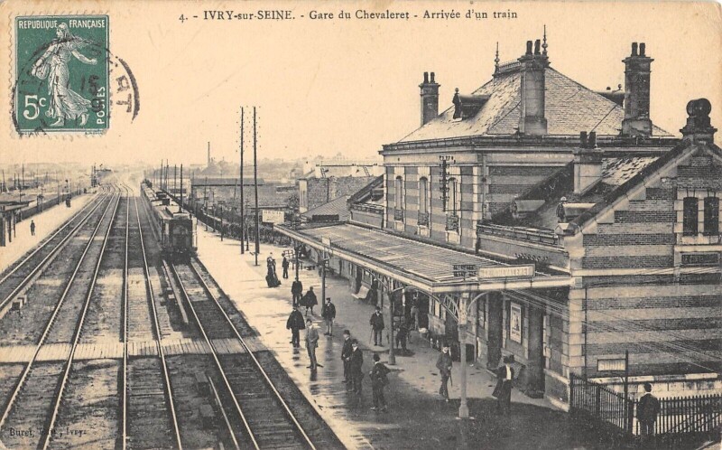 Carte postale ancienne Ivry Sur Seine - Gare Du Chevaleret - Arrivee D'Un Train à Ivry-sur-Seine