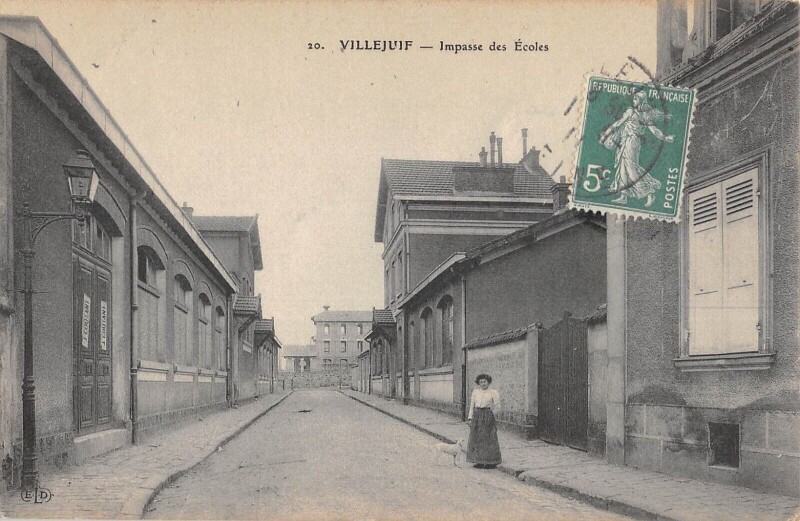 Carte postale ancienne Villejuif - Impasse Des Ecoles à Villejuif