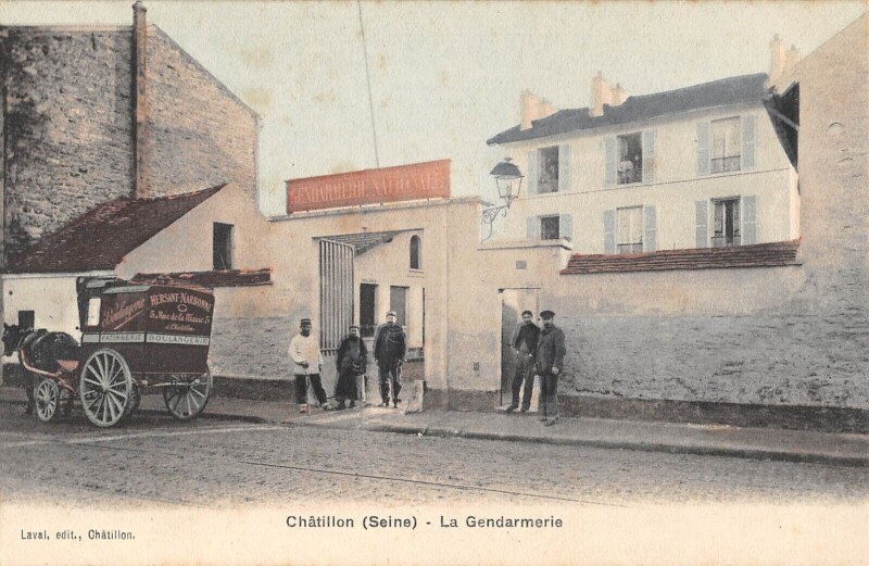 Carte postale ancienne Chatillon - La Gendarmerie
