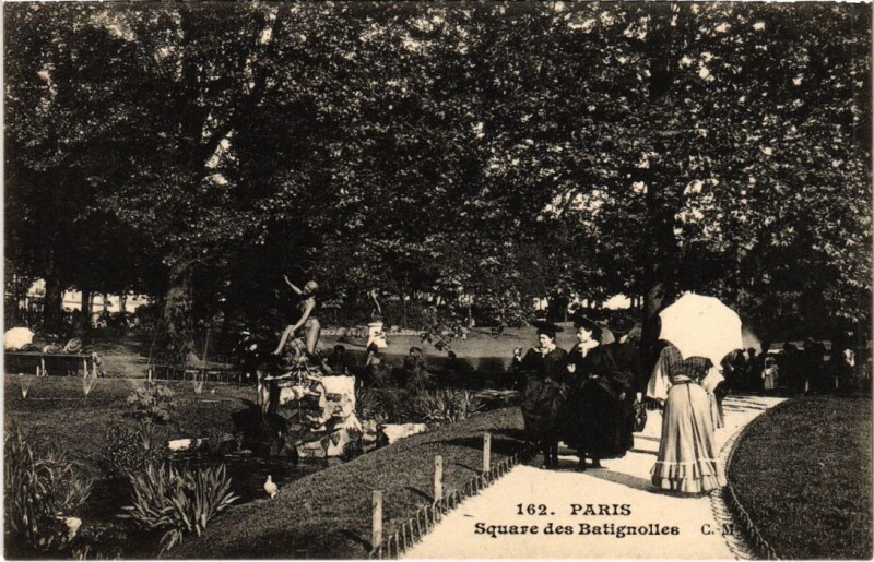 Carte postale ancienne Square des Batignolles à Paris 17e
