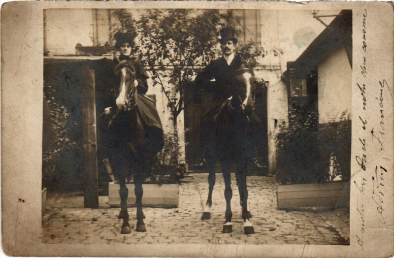 Carte postale ancienne Paris 5e on horse Rue Broca carte photo à Paris 5e