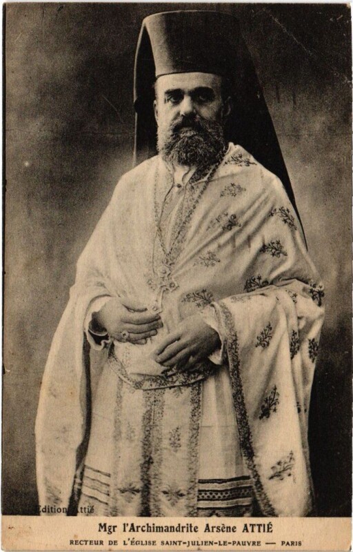 Carte postale ancienne Paris 5e Mgr Archimandrite A. Attie Eglise Saint-Julien-le-Pauvre à Paris 5e