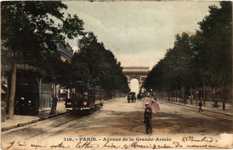Carte postale ancienne Avenue de la Grande-Armée à Paris 16e
