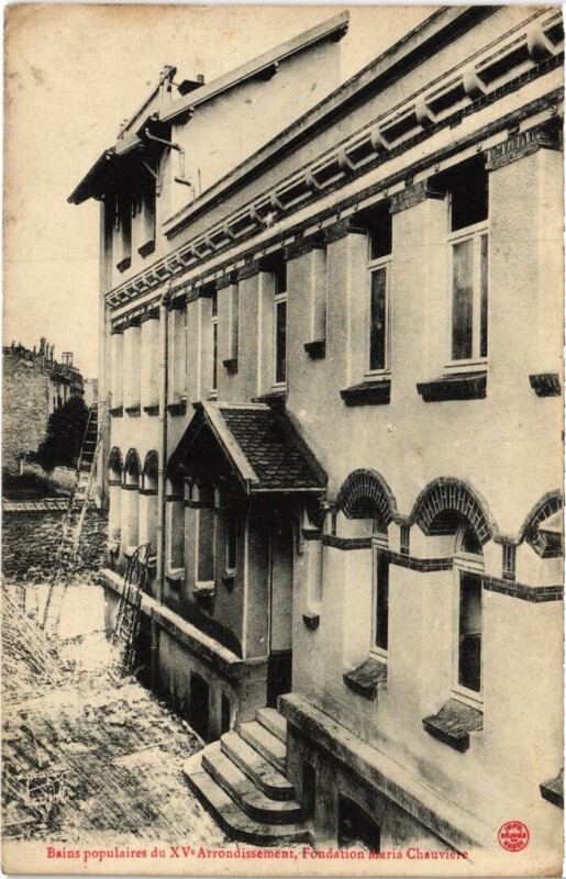 Carte postale ancienne Bains populaires du XVe Arrondissement - Fondation Maria Chauvière à Paris 15e