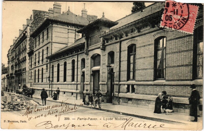 Carte postale ancienne Passy - Lycée Molière à Paris 16e
