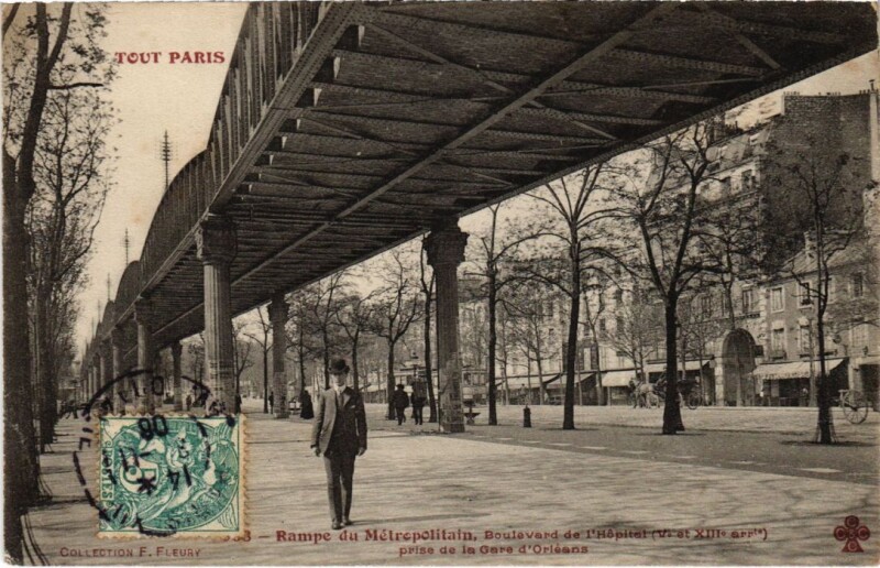 Carte postale ancienne Rampe du Métropolitain, Boulevard de l'Hôpital prise de la Gare d'Orléans à Paris 13e