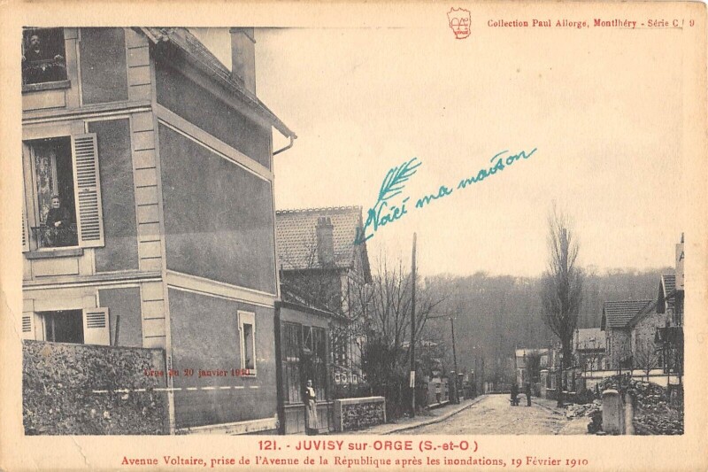 Carte postale ancienne Juvisy Sur Orge - Avenue Voltaire Prise De L'Avenue Republique Apres Les à Juvisy-sur-Orge