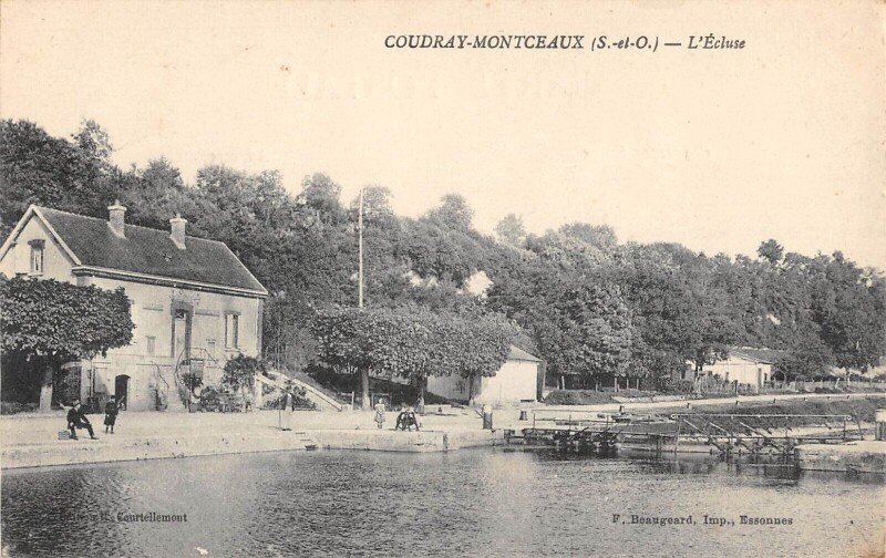 Carte postale ancienne Coudray Montceaux - L'Ecluse - cliché rare