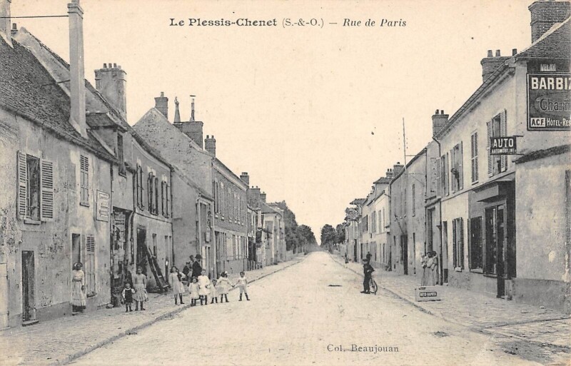 Carte postale ancienne Plessis Chenet - Rue De Paris