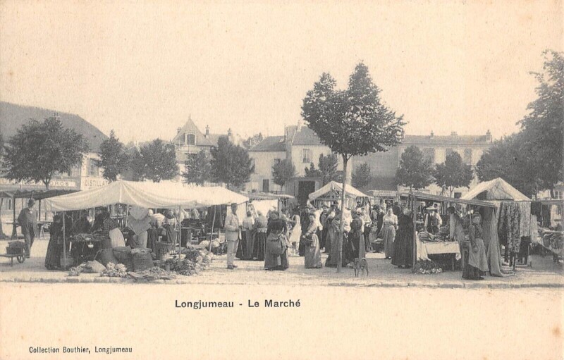 Carte postale ancienne Longjumeau - Le Marche à Longjumeau