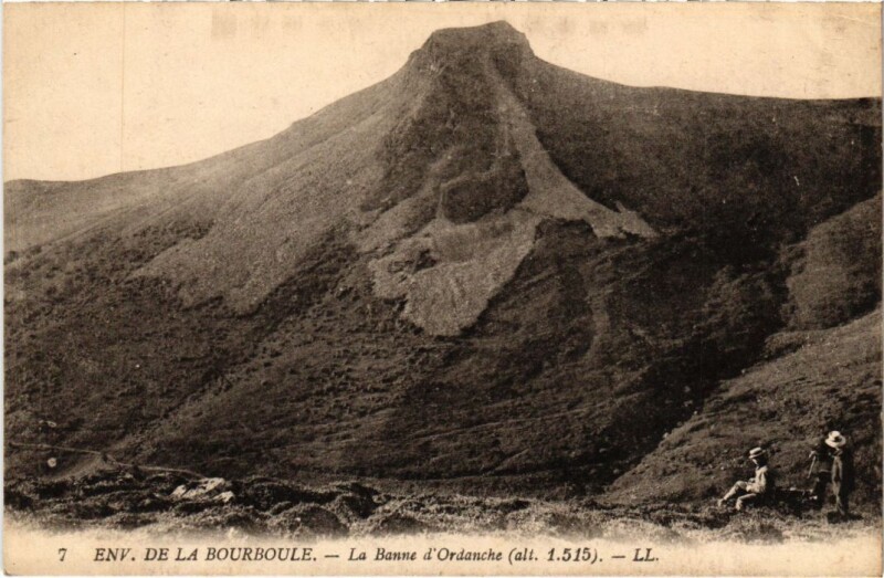 Carte postale ancienne Env de La Bourboule La Banne d'Ordanche France à La Bourboule