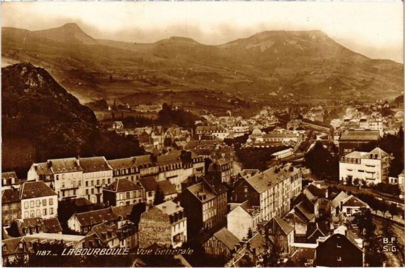 Carte postale ancienne La Bourboule Vue Generale France à La Bourboule