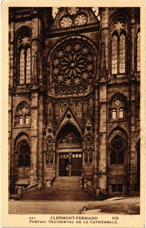 Carte postale ancienne Clermont-Ferrand Portail Occidental de la Cathedrale France à Clermont-Ferrand