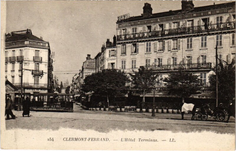 Carte postale ancienne Clermont-Ferrand L'Hotel Terminus France à Clermont-Ferrand