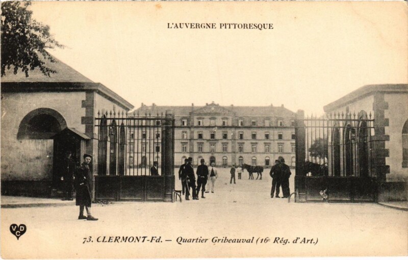 Carte postale ancienne Clermont-Ferrand Quartier Gribeauval France à Clermont-Ferrand