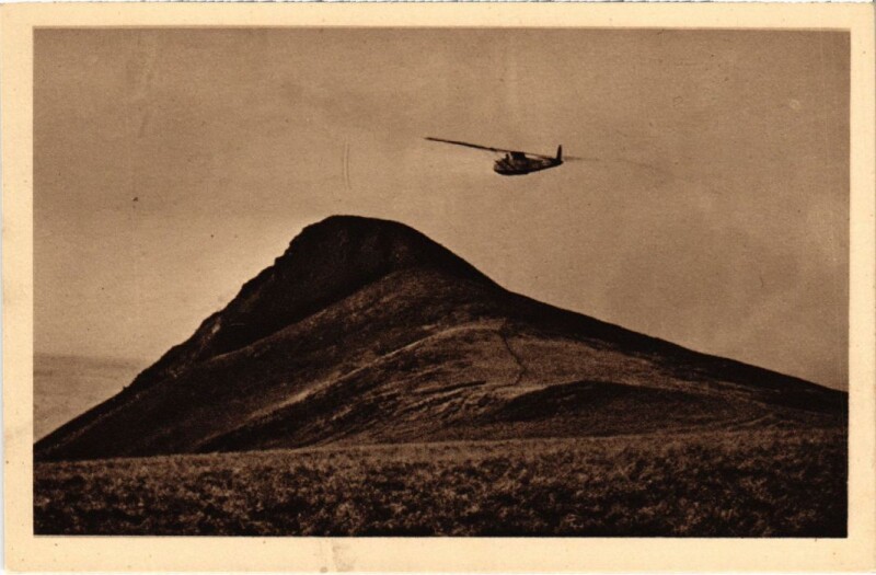 Carte postale ancienne Clermont-Ferrand A la BAnne d'Ordanche France à Clermont-Ferrand