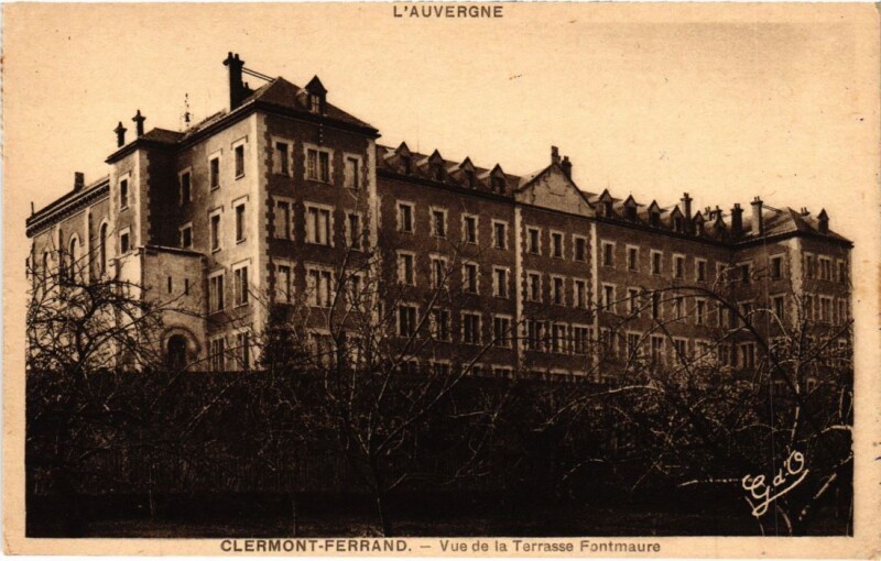 Carte postale ancienne Clermont-Ferrand Vue de la Terrasse Fontmaure France à Clermont-Ferrand