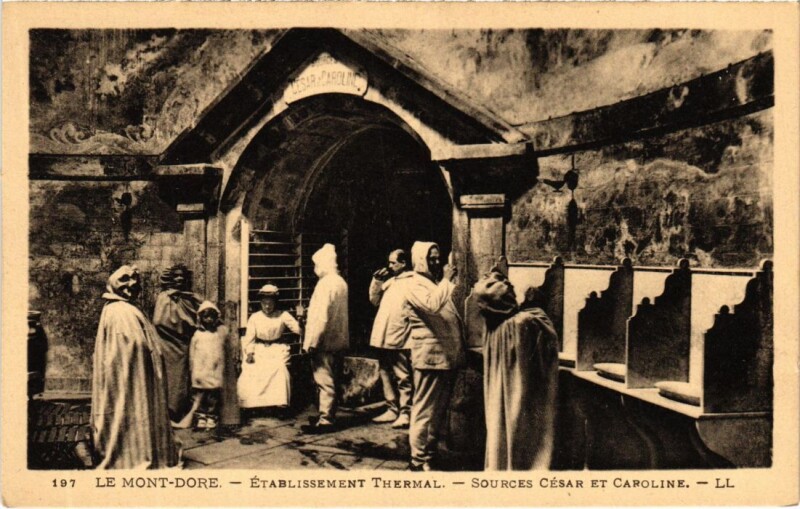 Carte postale ancienne Le Mont Dore Etablissement Thermal France à Mont-Dore