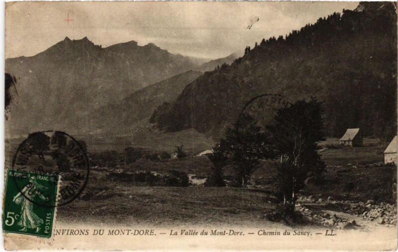 Carte postale ancienne Mont-Dore La Vallee, Chemin du Sancy France à Mont-Dore