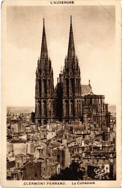 Carte postale ancienne Clermont-Ferrand La Cathedrale France à Clermont-Ferrand
