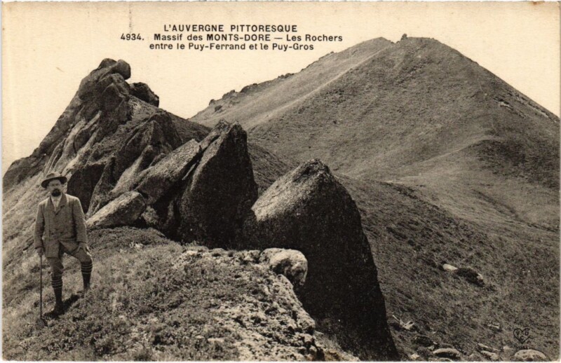 Carte postale ancienne Mont-Dore Les Rochers France à Mont-Dore