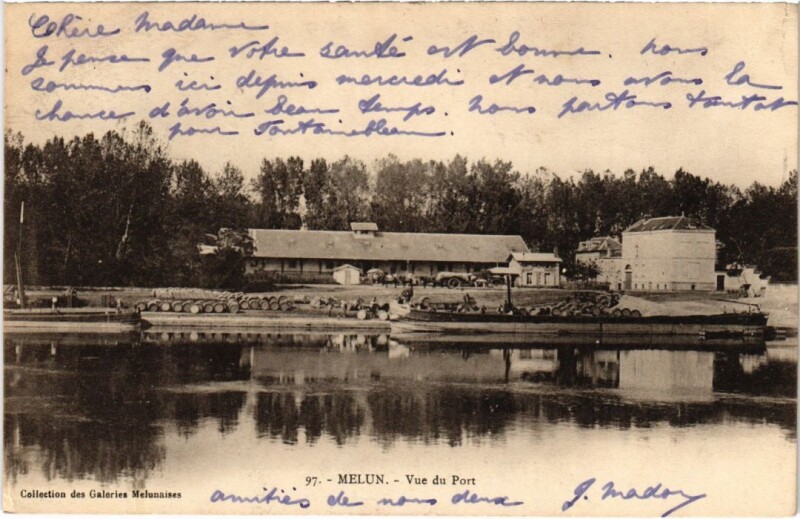 Carte postale ancienne Melun Vue du Port France à Melun