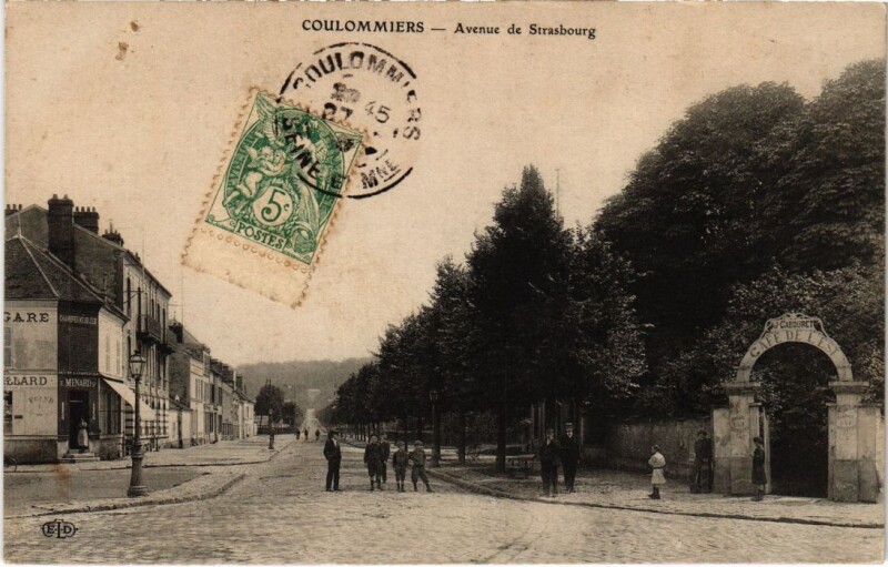 Carte postale ancienne Coulommiers Avenue de Strasbourg France à Coulommiers