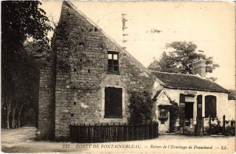 Carte postale ancienne Fontainebleau Ruines de l'Ermitage de Franchard France à Fontainebleau