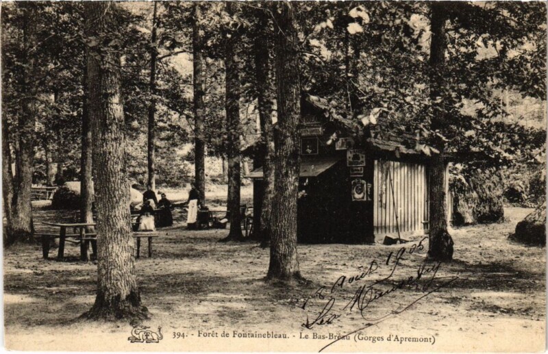Carte postale ancienne Fontainebleau Le Bas-Breau France à Fontainebleau