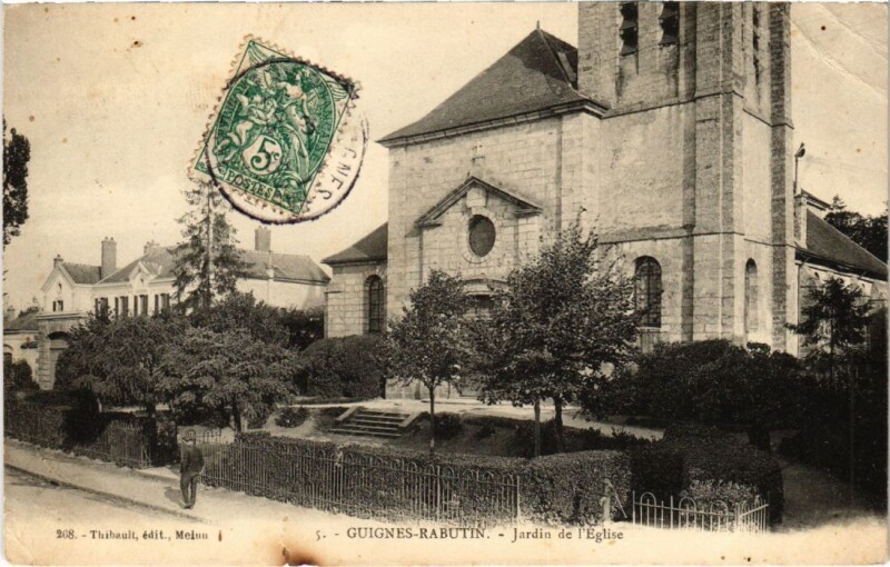 Carte postale ancienne Guignes Jardin de l'Eglise France à Guignes
