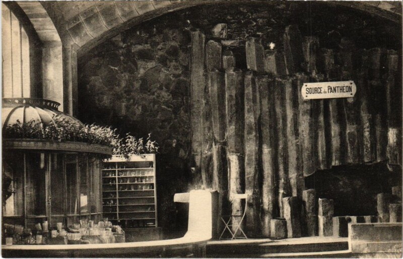 Carte postale ancienne Mont-Dore Etablissement Thermal France à Mont-Dore