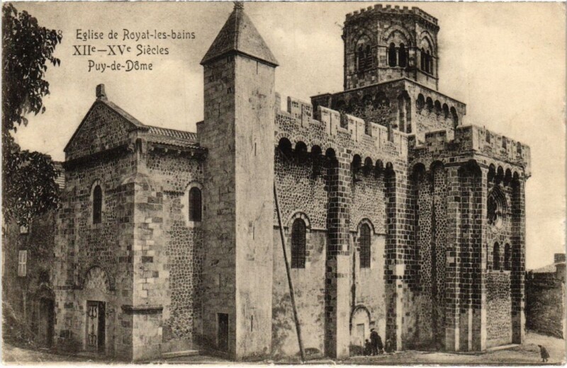 Carte postale ancienne Royat-les-Bains Eglise France à Royat