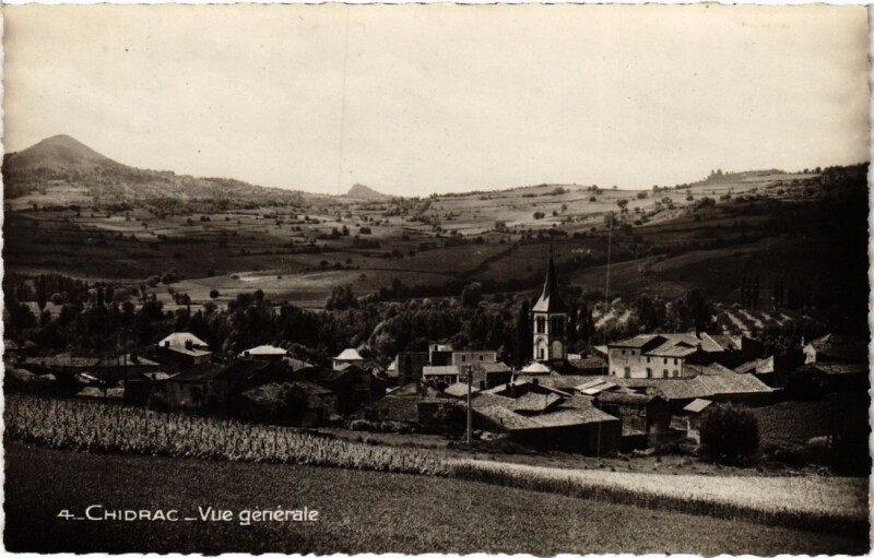 Carte postale ancienne Chidrac Vue Generale France à Chidrac