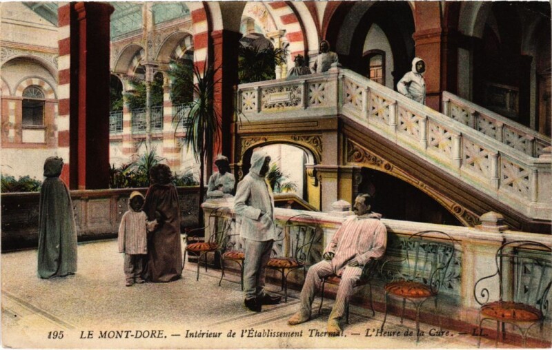 Carte postale ancienne Le Mont Dore Interieur de l'Etablissement Thermal France à Mont-Dore